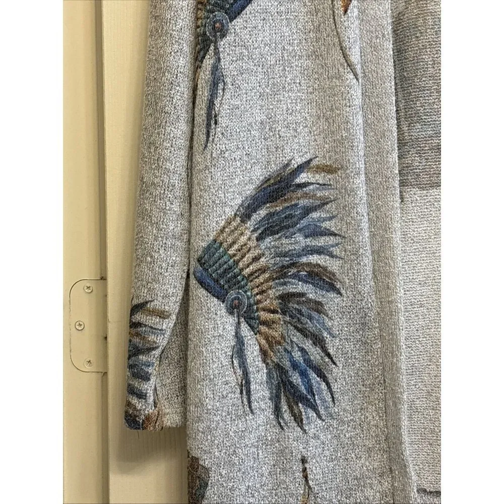 Vocal Sweater - Picture 13 of 16